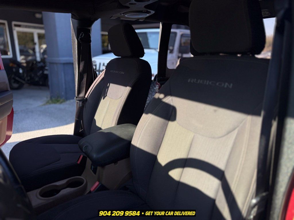 Used 2013 Jeep Wrangler Unlimited Rubicon w/ Connectivity Group AWD/4WD image 22