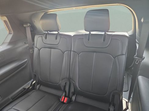 New 2025 Jeep Grand Cherokee L Limited RWD image 17