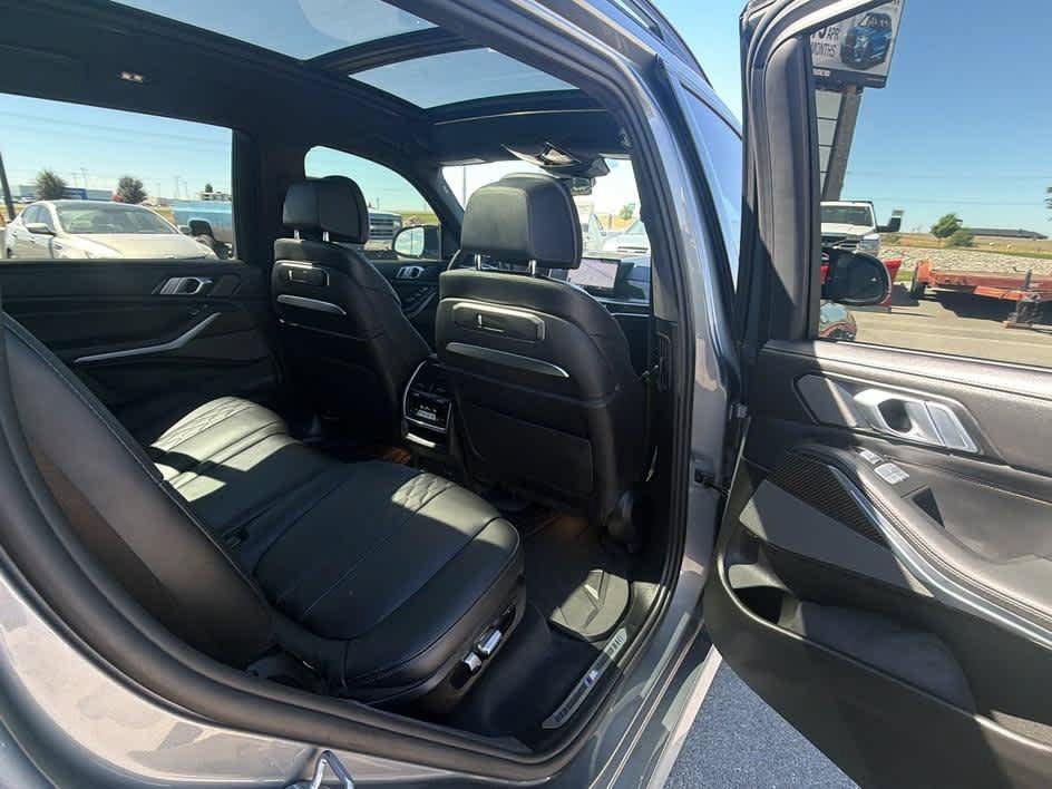 Used 2025 BMW X7 M60i w/ Executive Package AWD/4WD image 26