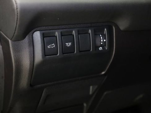 Used 2024 Subaru Ascent Touring image 14