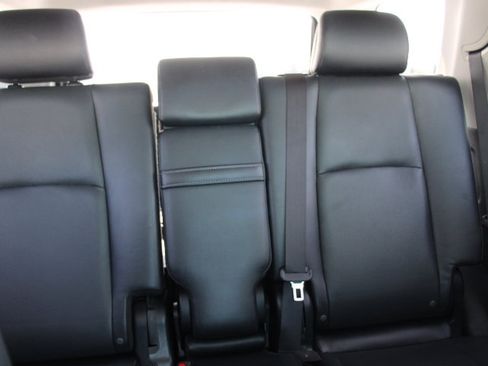 Used 2017 Toyota 4Runner Limited AWD/4WD image 23