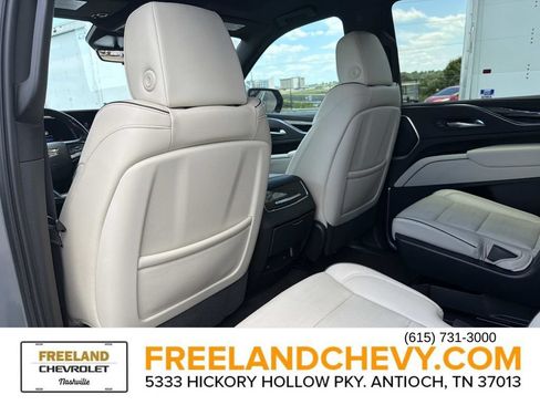 Used 2021 Cadillac Escalade Sport AWD/4WD image 17
