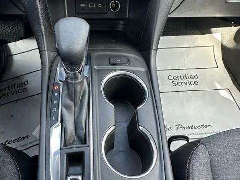 Used 2024 Chevrolet Equinox LT w/ LPO, Floor Liner Package image 46