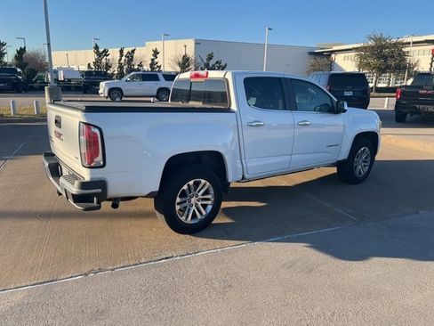 Used 2016 GMC Canyon SLT w/ Driver Alert Package image 4