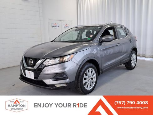Used 2020 Nissan Rogue Sport SV w/ All-Weather Package image 1