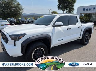 Used 2025 Toyota Tacoma TRD Off-Road AWD/4WD video 1