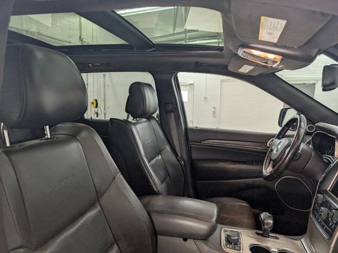 Used 2014 Jeep Grand Cherokee Summit AWD/4WD image 21