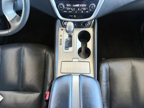 Used 2015 Nissan Murano SL w/ SL Technology Package FWD image 18