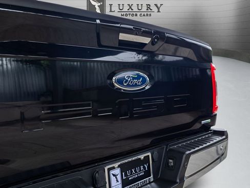 Used 2022 Ford F150 Lariat w/ Equipment Group 502A High AWD/4WD image 16