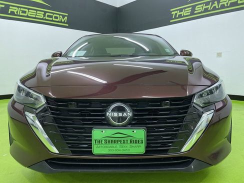 Used 2024 Nissan Sentra SV image 3