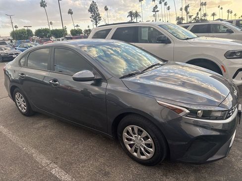 Certified 2023 Kia Forte LX FWD image 1