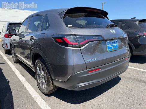 Used 2026 Honda HR-V LX image 5