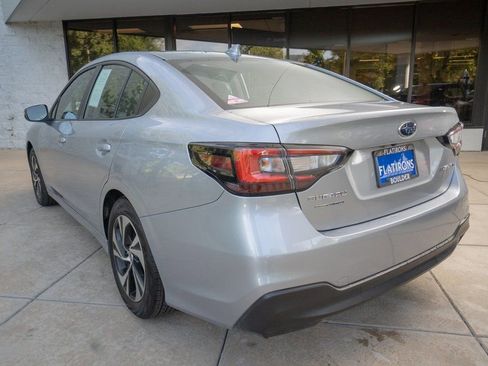 Used 2025 Subaru Legacy Premium image 5