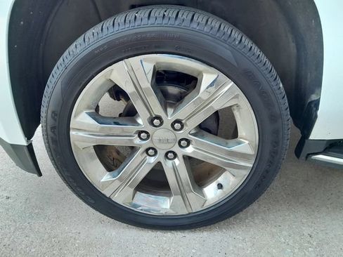 Used 2018 GMC Yukon SLT w/ Open Road Package AWD/4WD image 9