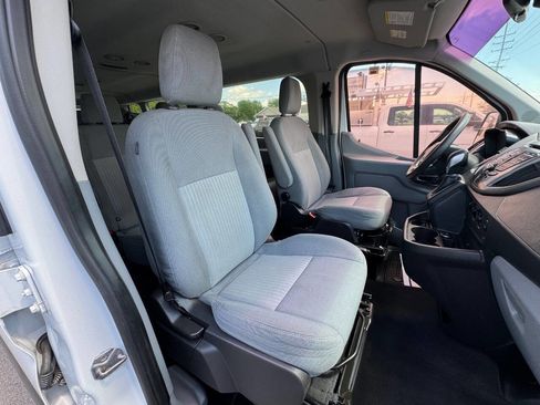 Used 2015 Ford Transit 350 XLT RWD image 13