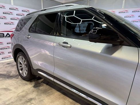 Used 2023 Ford Explorer Limited image 7