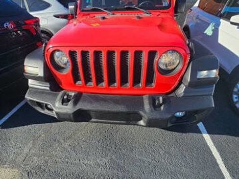 Used 2021 Jeep Wrangler Unlimited Sport image 2