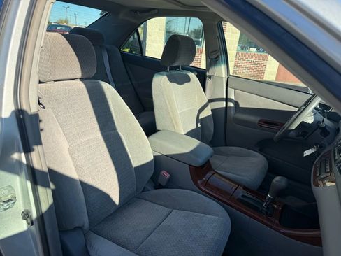 Used 2002 Toyota Camry SE image 27