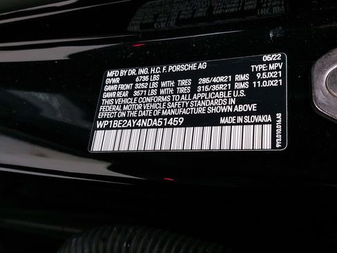 Used 2022 Porsche Cayenne E-Hybrid Coupe image 38