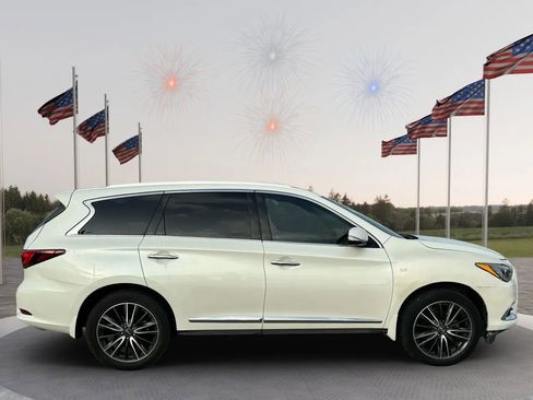Used 2017 INFINITI QX60 Luxe w/ Premium Plus Package AWD/4WD image 8