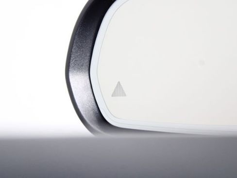 Used 2018 Mercedes-Benz C 300 Sedan w/ Premium Package image 19