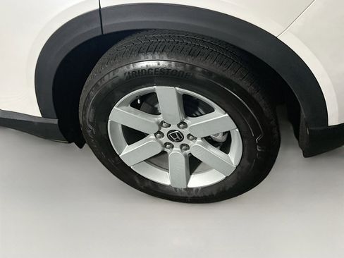 Used 2025 Honda Prologue EX image 11