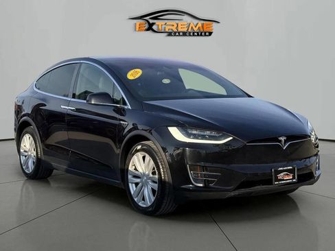 Used 2016 Tesla Model X 90D image 9