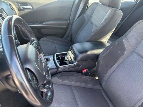 Used 2022 Dodge Charger SXT image 21