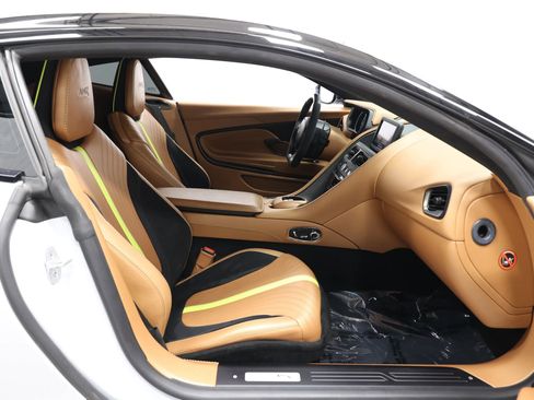 Used 2020 Aston Martin DB11 AMR image 62