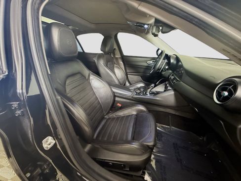 Used 2019 Alfa Romeo Giulia Ti Sport w/ Quick Order Package 22U Sport image 29