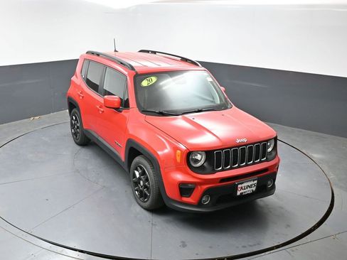 Used 2020 Jeep Renegade Latitude FWD image 48