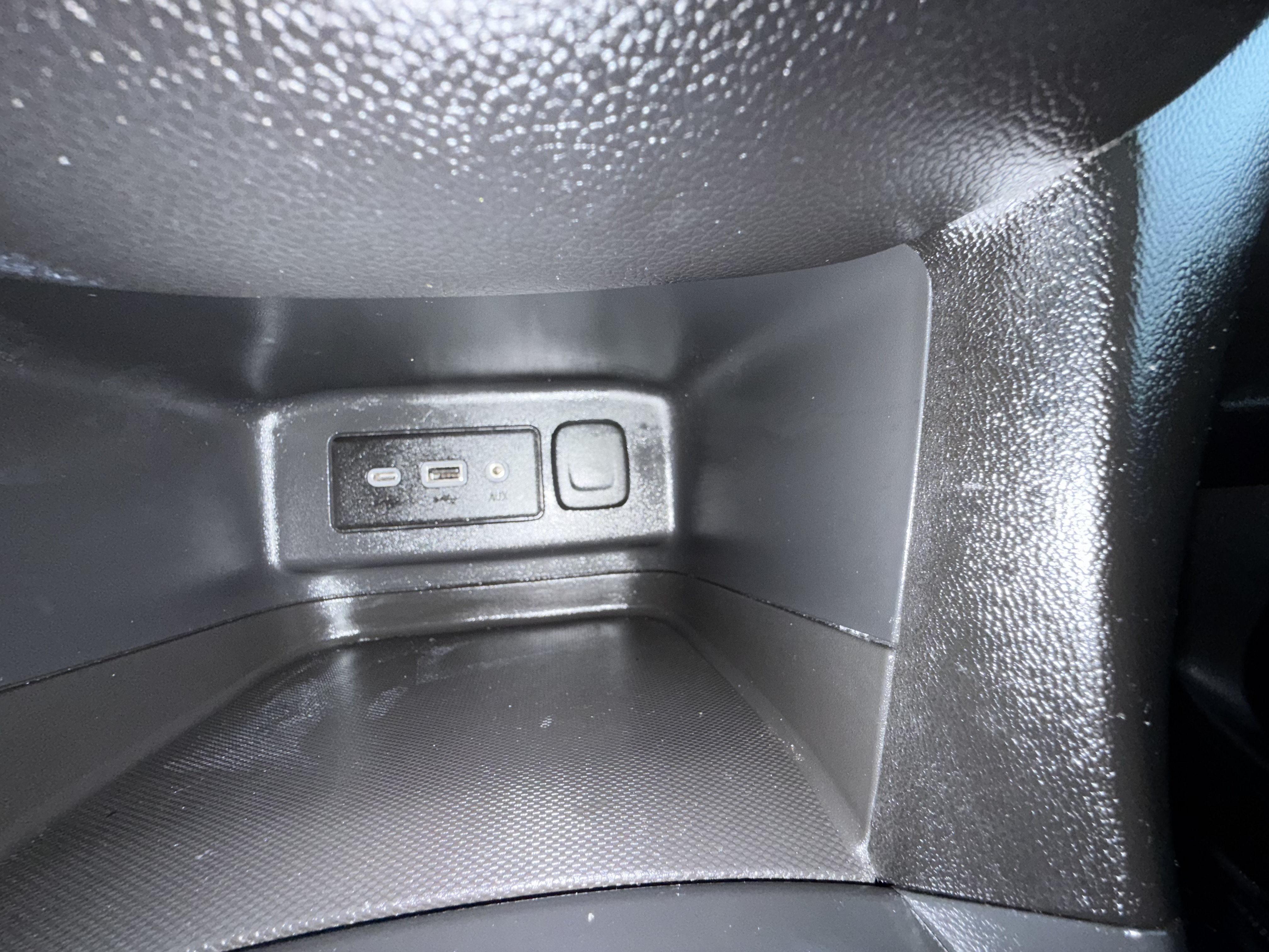 Used 2019 Chevrolet Equinox LT AWD/4WD image 23