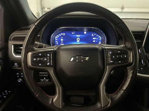 Used 2022 Chevrolet Tahoe RST w/ Luxury Package AWD/4WD image 5