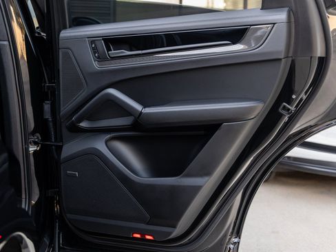 Certified 2025 Porsche Cayenne GTS w/ Technology Package image 38