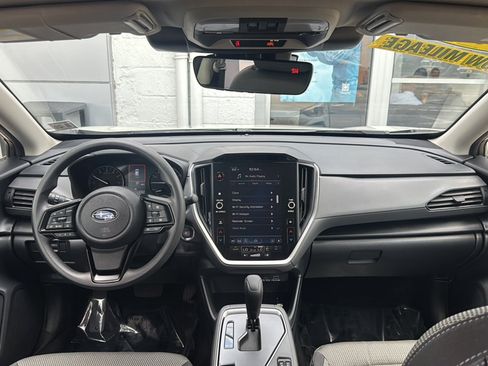 Used 2024 Subaru Crosstrek 2.0i Premium AWD/4WD image 24