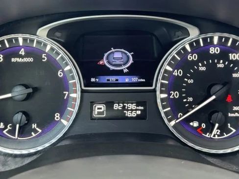 Used 2017 INFINITI QX60 FWD w/ Deluxe Technology Package image 29