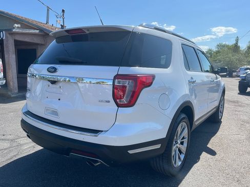 Used 2018 Ford Explorer Limited w/ Equipment Group 301A AWD/4WD image 5