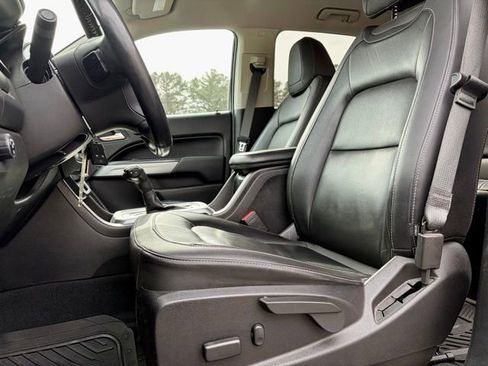 Used 2021 Chevrolet Colorado LT w/ Safety Package image 27