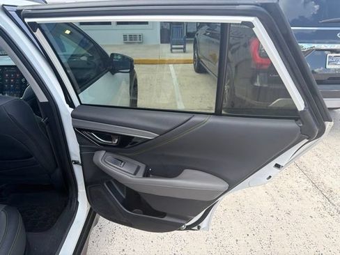 Used 2023 Subaru Outback Onyx Edition AWD/4WD image 35