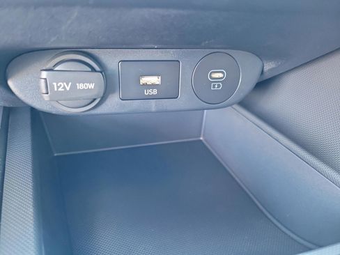 New 2026 Hyundai Elantra Hybrid FWD image 11