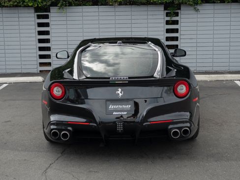 Used 2014 Ferrari F12 Berlinetta RWD image 3