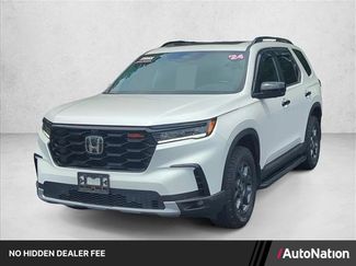Used 2024 Honda Pilot TrailSport video 1