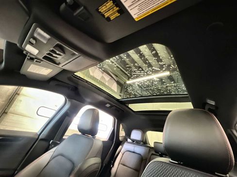 New 2025 Ford Escape ST-Line image 16