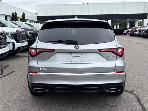 Used 2023 Acura MDX SH-AWD image 5