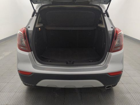 Used 2022 Buick Encore Preferred w/ Safety Package AWD/4WD image 29