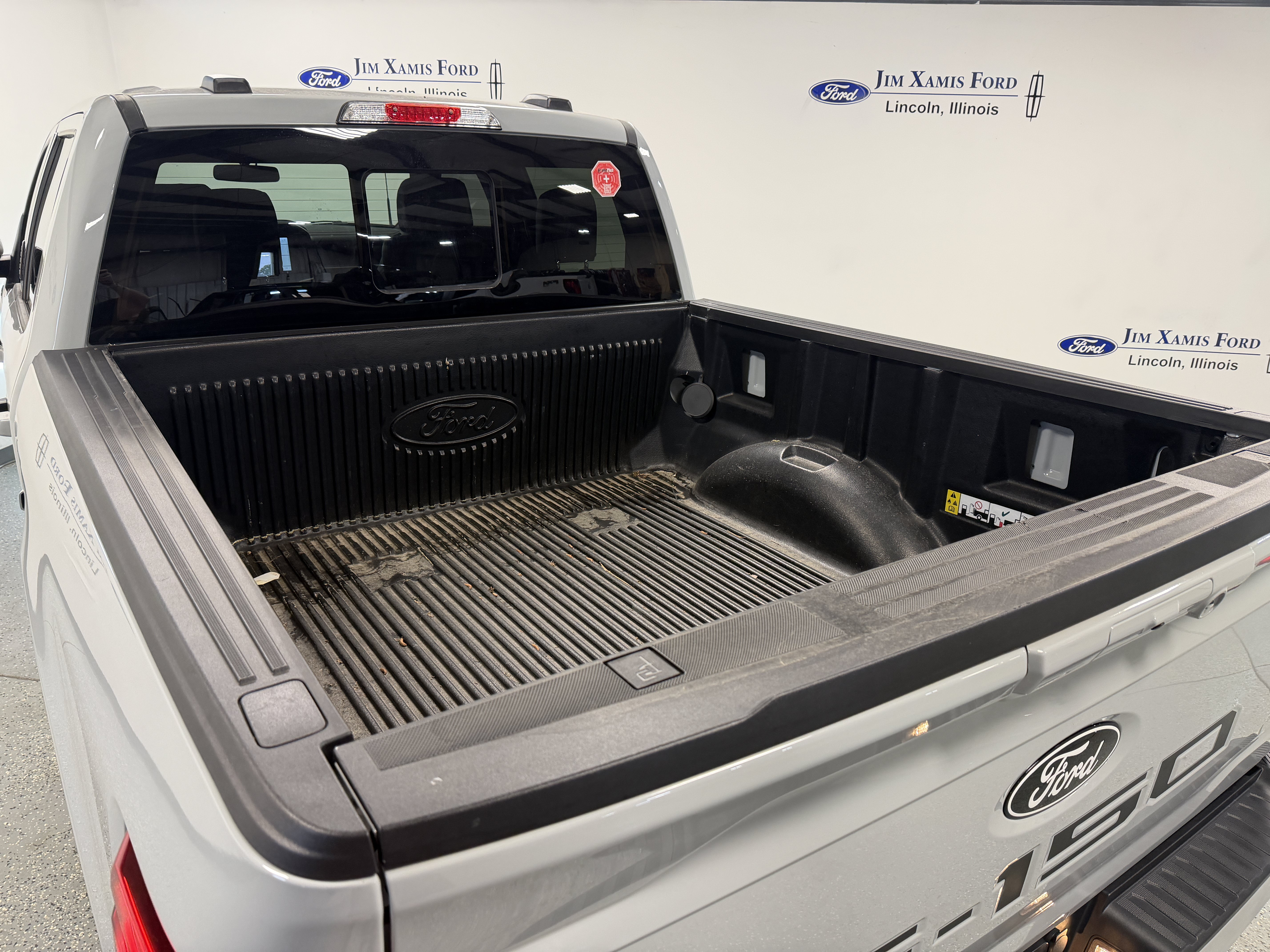 Used 2024 Ford F150 Lariat w/ Equipment Group 502A High AWD/4WD image 27