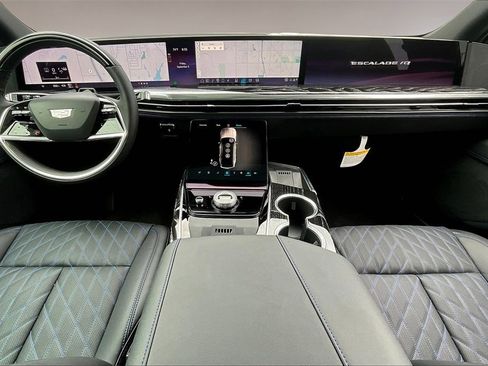 New 2026 Cadillac Escalade IQ Sport 1 w/ LPO, ONYX Package image 5