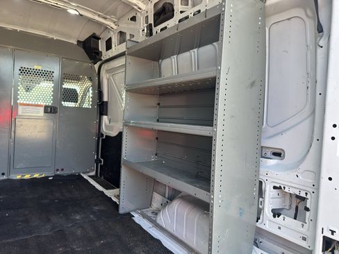 Used 2022 Ford Transit 250 148 High Roof RWD image 18
