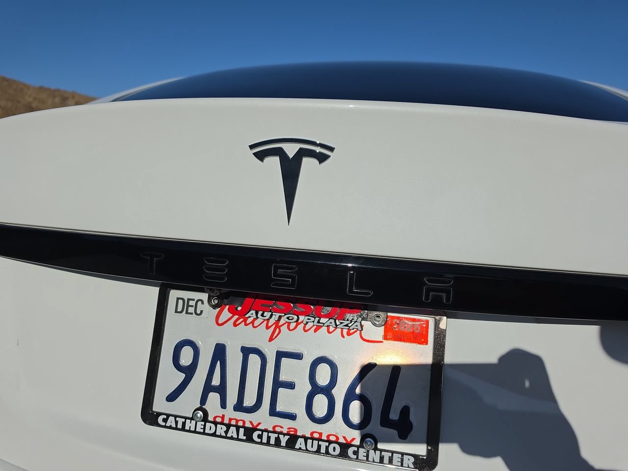 Used 2022 Tesla Model S Standard Range AWD/4WD image 32