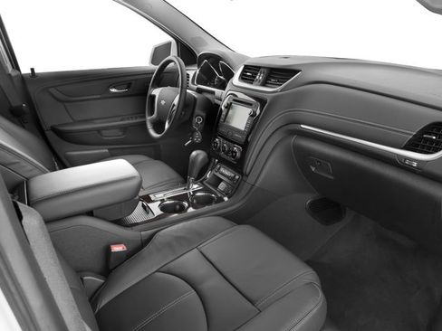 Used 2016 Chevrolet Traverse LT AWD/4WD image 18